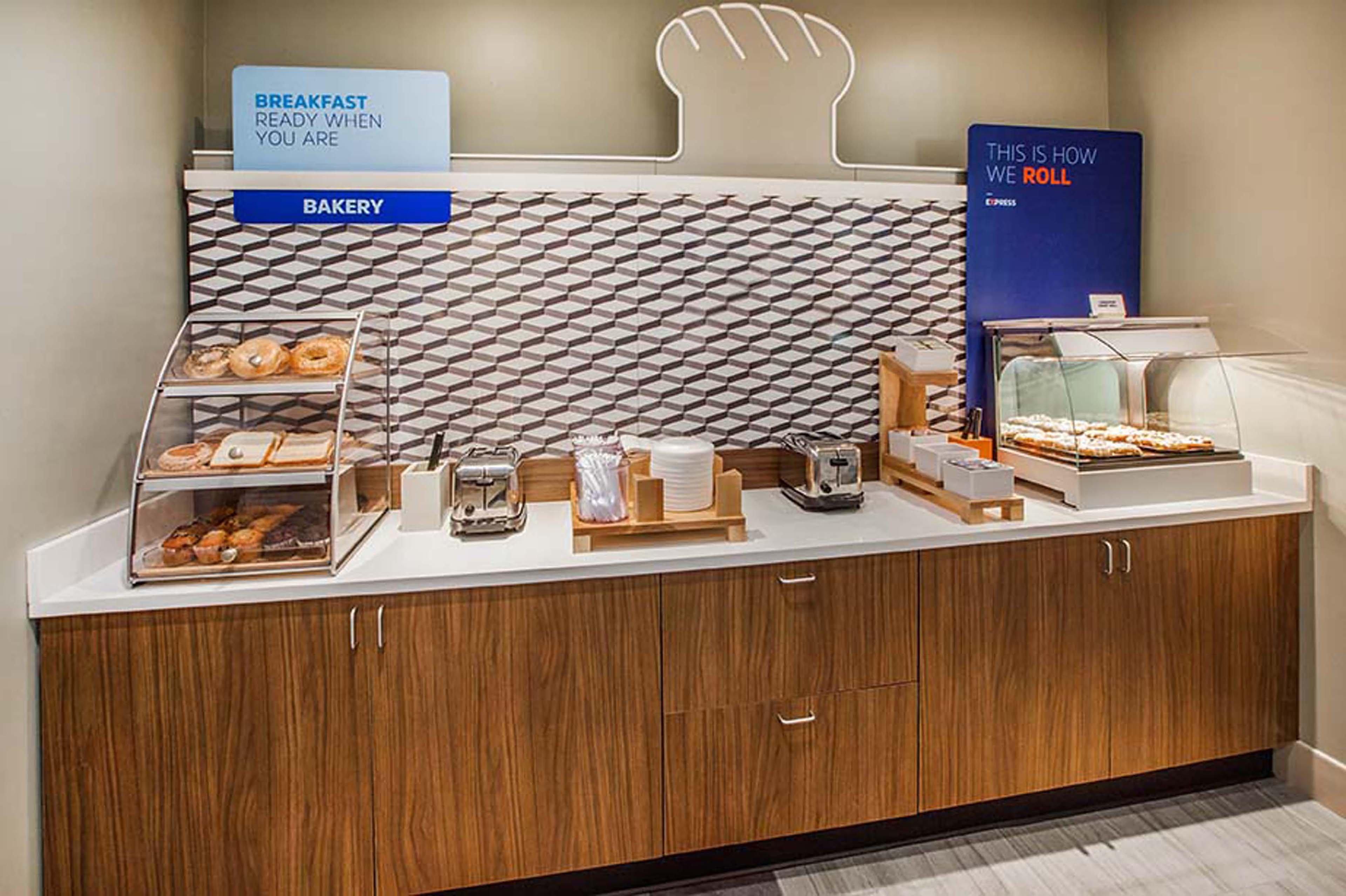 Holiday Inn Express Manhattan Midtown West By Ihg New York Exterior foto