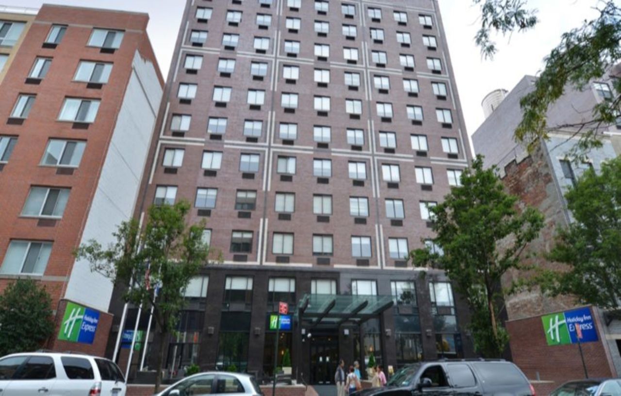 Holiday Inn Express Manhattan Midtown West By Ihg New York Exterior foto